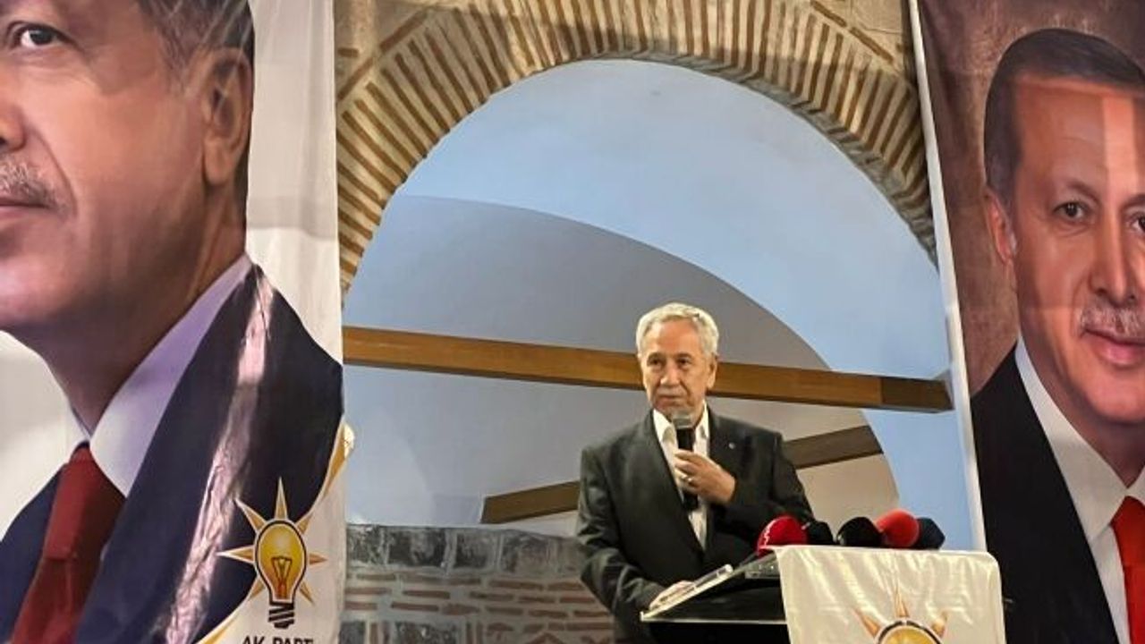 Arınç Manisa'da İftar yemeğinde konuştu teşkilatlara güç verdi