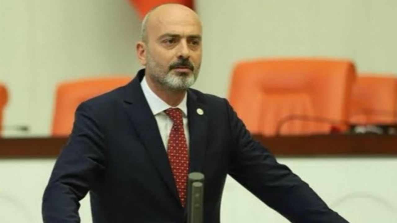 AK Partili Zafer Işık'tan İyi Partili Hüseyin Örs'e zeytin dalı