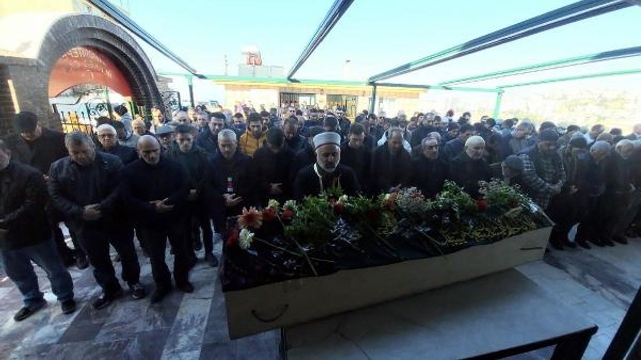 Yine kadın cinayeti: "Annen kefenini hazırlasın!"