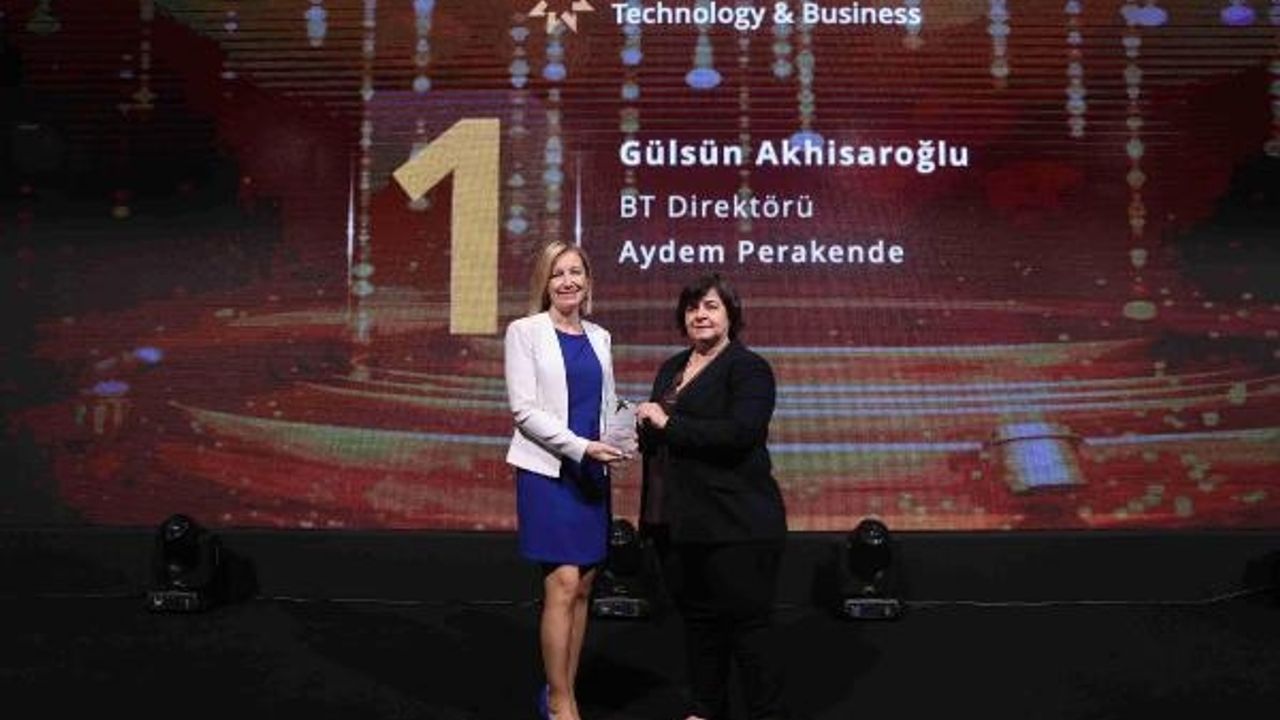 Aydem Perakende ve Gediz Perakende Bilgi Teknolojileri Direktörü Akhisaroğlu'na iki ödül