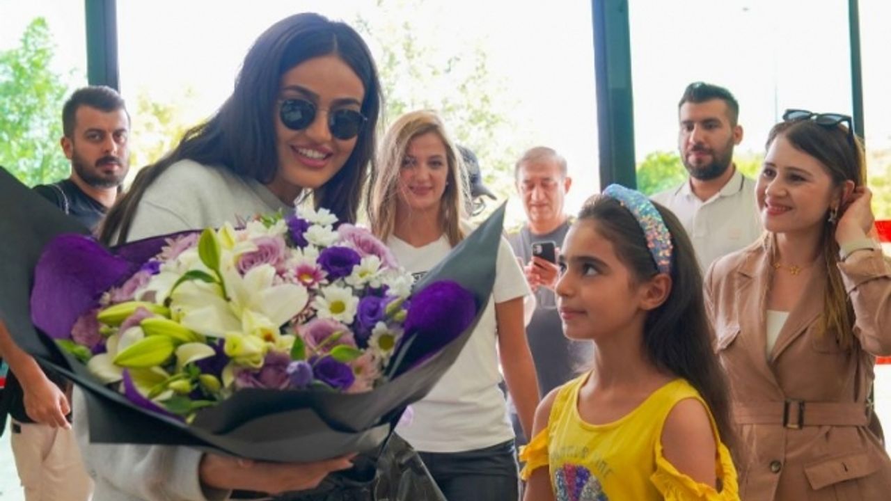 Elif Buse Doğan'dan GastroANTEP'te 'engelsiz' konser