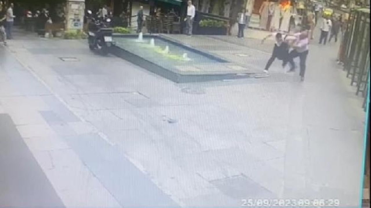 İETT şoförü ile yolcunun silahlı kavgası 