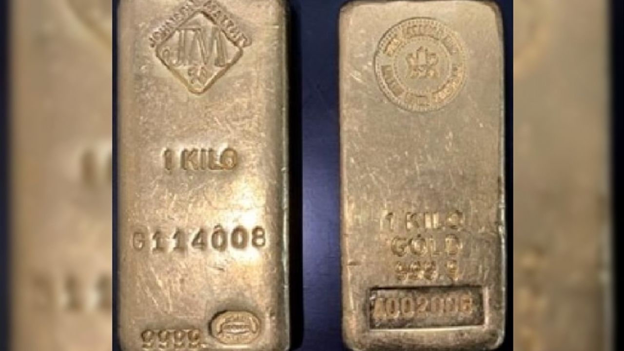 Menendez rüşvet iddialarını reddetti: Kişisel hesabımdan çektiğim paralar