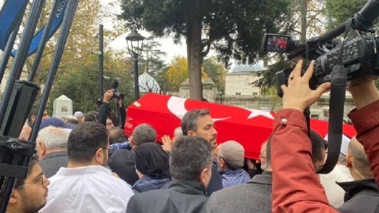 Eski Diyanet İşleri Başkanı Lütfi Doğan son yolculuğuna uğurlandı