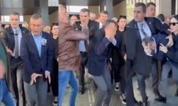 Son dakika... Özgür Özel'e AKM'deki törende saldırı yapıldı