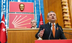 Özel'den vakıf iddiası! Sen ineceksin tren yoluna devam edecek