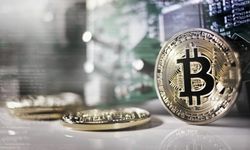 Bitcoin 88 Bin Doların Altına Geriledi: Piyasalar ABD Verileri Öncesi Temkinli