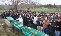 DEMİR KAPILARDAN KARA TOPRAĞA: BİR BABANIN YARIM KALAN KAVUŞMASI