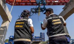 İnşaat Vinci Yolcu Treninin Üzerine Devrildi, 32 Ölü