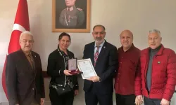 İstiklal Madalyası 102 yıl sonra sahibine ulaştı! O onur toruna teslim edildi