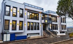 DEMİRCİ’DE 15 YILLIK ATIL METEOROLOJİ BİNASI SOSYAL TESİSE DÖNÜŞTÜRÜLDÜ