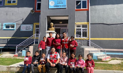 YUNUSEMRE 23 NİSAN’DA YUNTDAĞLI ÇOCUKLARI UNUTMADI