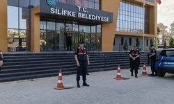Silifke Belediyesi'ne Operasyon: Başkan Mustafa Turgut Gözaltında