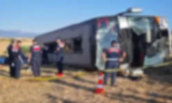 Amasya'da yolcu otobüsü devrildi: 46 yaralı, 2'sinin durumu ağır