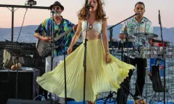 İzmir Marina'da ritim, deniz ve müzik bir arada