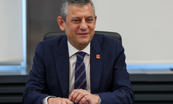 Özgür Özel'den Yeni Parti Hamlesi: CHP'den Toplu İstifa