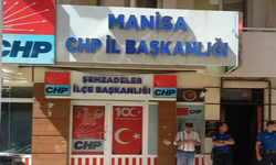Manisa CHP İl Başkanlığı'nda Kavga: Polis Müdahale Etti, 1 Kişi Yaralandı