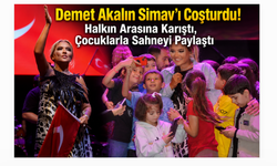 Demet Akalın Simav’ı Coşturdu! Halkın Arasına Karıştı, Çocuklarla Sahneyi Paylaştı