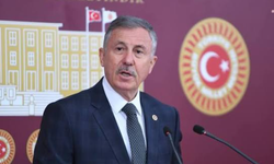 Selçuk Özdağ’dan Davutoğlu’na Sert Sözler: “Dükkân Kapatır Gibi Parti Kapattı”