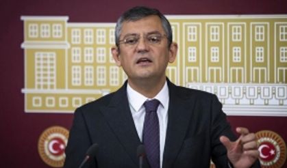 CHP'de Özgür Özel adaylığını açıkladı