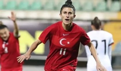 Yağmur Uraz: Fenerbahçe'de değerli olduğunuzu gerçekten hissettiriyorlar