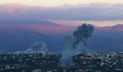 İsrail, Suriye'nin başkenti Şam'ı vurdu