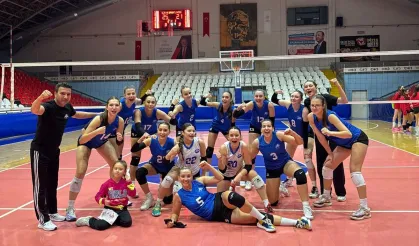 Manisa derbisinde gülen taraf Ataspor oldu