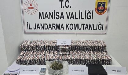 MANİSA’DA JANDARMADAN UYUŞTURUCU OPERASYONU: BİNLERCE SENTETİK HAP ELE GEÇİRİLDİ
