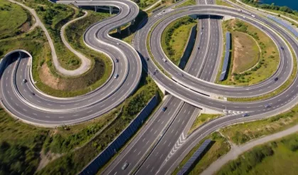 Türkiye'nin bölünmüş yol ağı 30 bin kilometreyi aştı! Dünya çevresinin 4'te 3'ü kadar