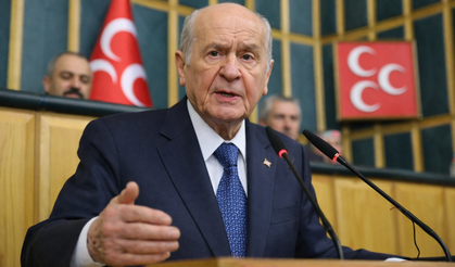 Devlet Bahçeli: “Gazi Meclis Kürsü İşgaliyle Anılamaz”