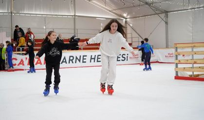 YUNUSEMRE BELEDİYESİ’NDEN RAMAZAN HEDİYESİ