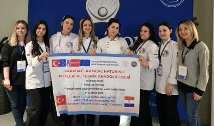 İzmirli öğrenciler Türk mutfağını uluslararası platformda tanıttı