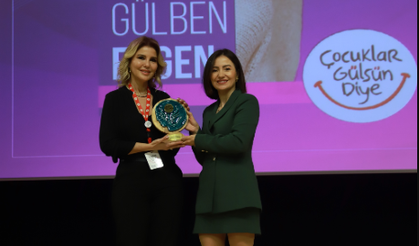 Gülben Ergen  “Kadın dayanışması için çalışmaya devam edeceğim”
