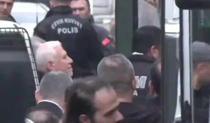 Bursa'da Mustafa Bozbey ve 57 şüpheli adliyede