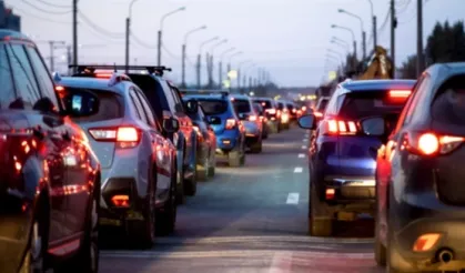 34,2 milyon araç trafikte... Otomobil ve motosikletler zirvede