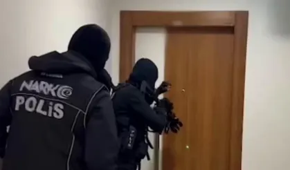 İstanbul'da uluslararası narkotik operasyonu... Kırmızı bültenle aranan şüpheli yakalandı