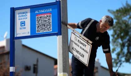 İzmir ESHOT durakları QR kodlu oluyor