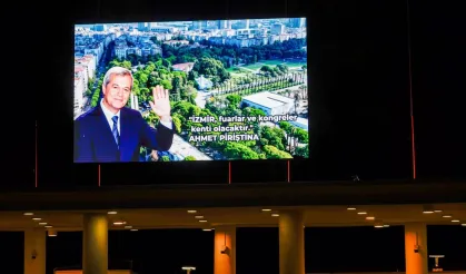 İzmir'de merhum Piriştina'nın sözü artık LED ekranda yaşatılacak