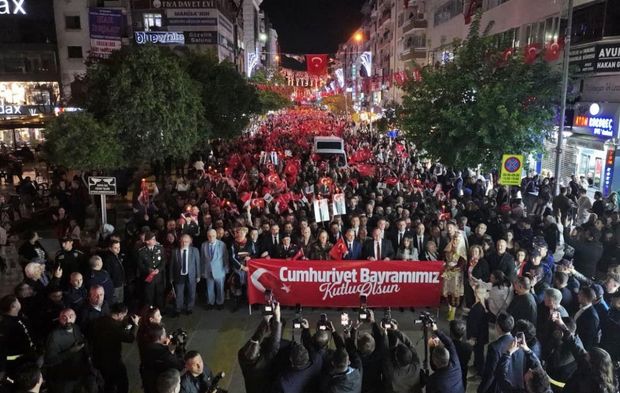 Manisa’da Cumhuriyet’in 102. Yılına Görkemli Kutlama