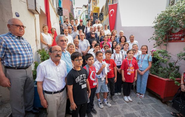 Lozan Barış Antlaşması'nın 103. Yılı Konak'ta Törenle Kutlandı