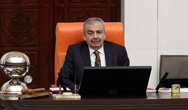 Sırrı Süreyya Önder kalp krizi geçirdi: Sağlık durumu ciddiyetini koruyor