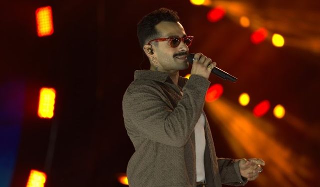 MANİSA KÜLTÜR YOLU FESTİVALİ   GÖKHAN TÜRKMEN İLE UNUTULMAZ BİR KAPANIŞ YAPTI