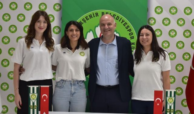 Manisa BBSK, Voleybol’da İç Transferde Üç İsimle Sözleşme İmzaladı