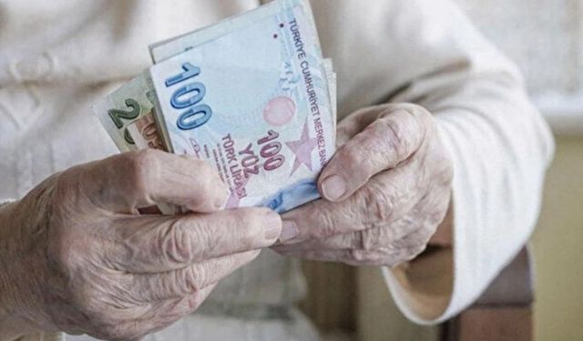 Emekli ikramiyeleri yarın hesaplara yatırılacak