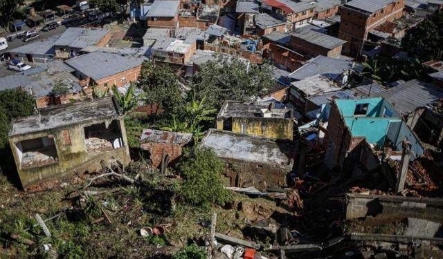 Venezuela’da Altın Madeni Faciası: 14 İşçi Hayatını Kaybetti