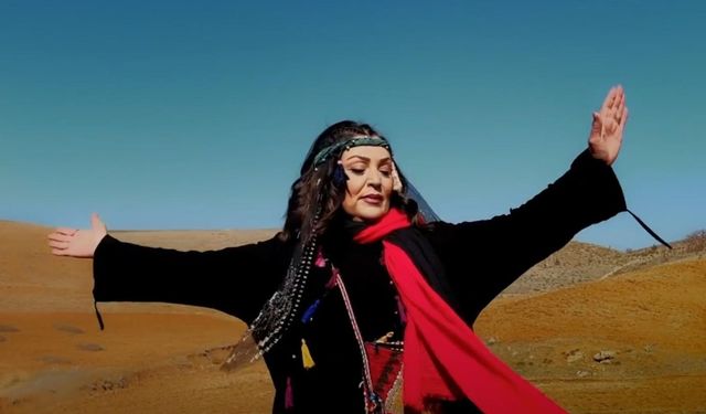 Beste Makinası Gülperi Öztürk’ten Yeni Tekli: “İncilerin Mi Dökülür”