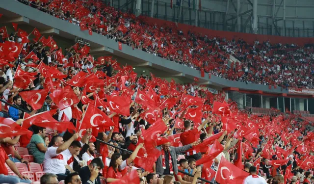 TFF: Türkiye-Gürcistan maçının tribün gelirleri Gazze'ye bağışlanacak