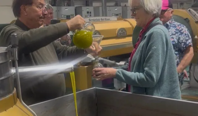 Alman çiftçiler Ayvalık zeytinyağına hayran kaldı