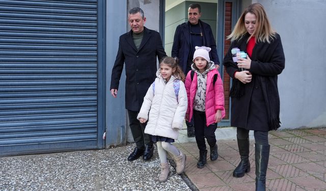 Özgür Özel’den Zeyrek Ailesine Anlamlı Vefa