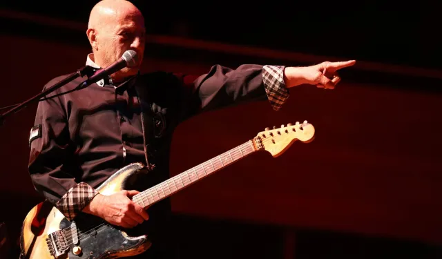 Fuat Güner İzmir sahnesindeydi